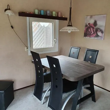 Charesh Chalet Sint Maartensvlotbrug