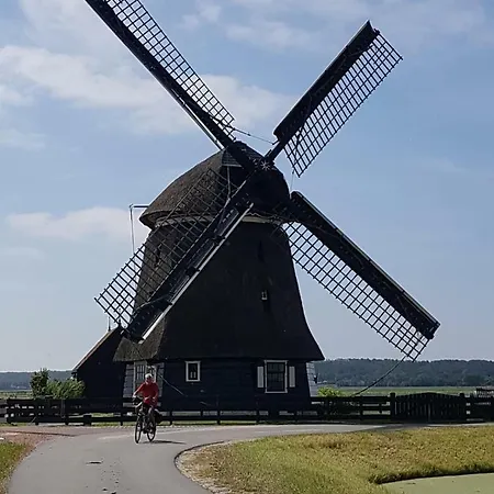 Charesh * Sint Maartensvlotbrug